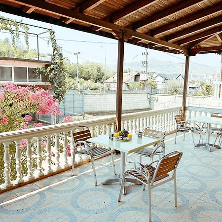 Vizion Hotel Shkoder Exterior photo